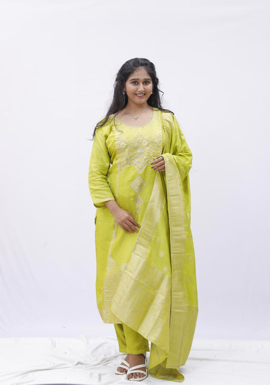 Lime Luxe Embroidered Kurta Set