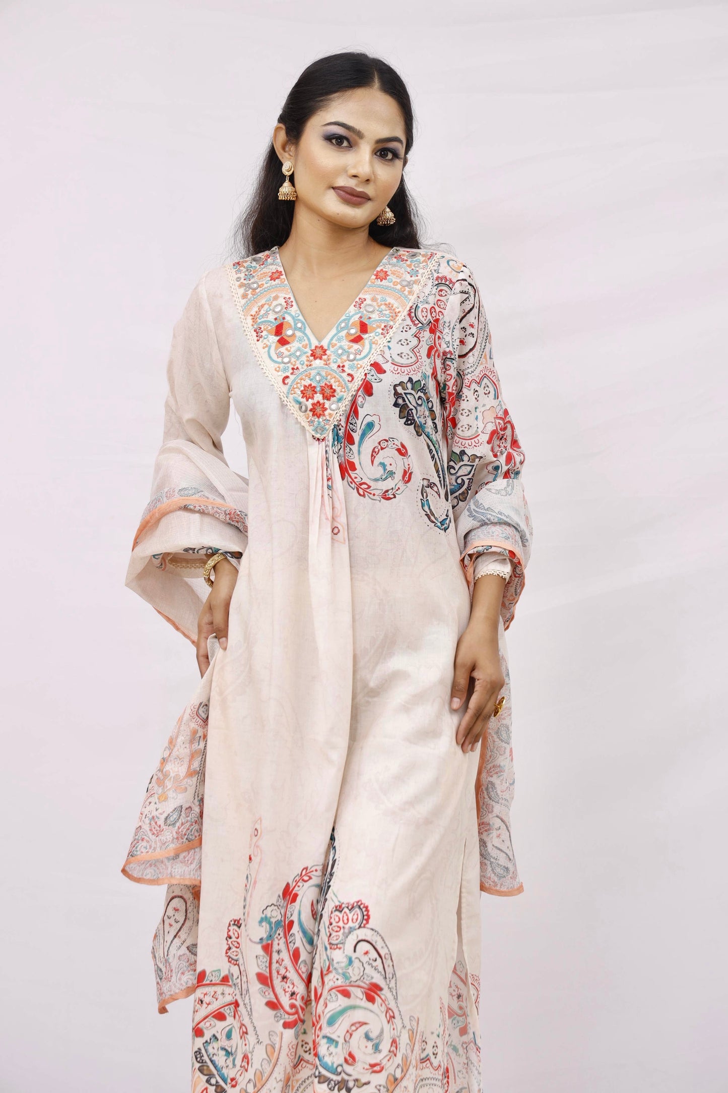 Cream kurta set with dupatta