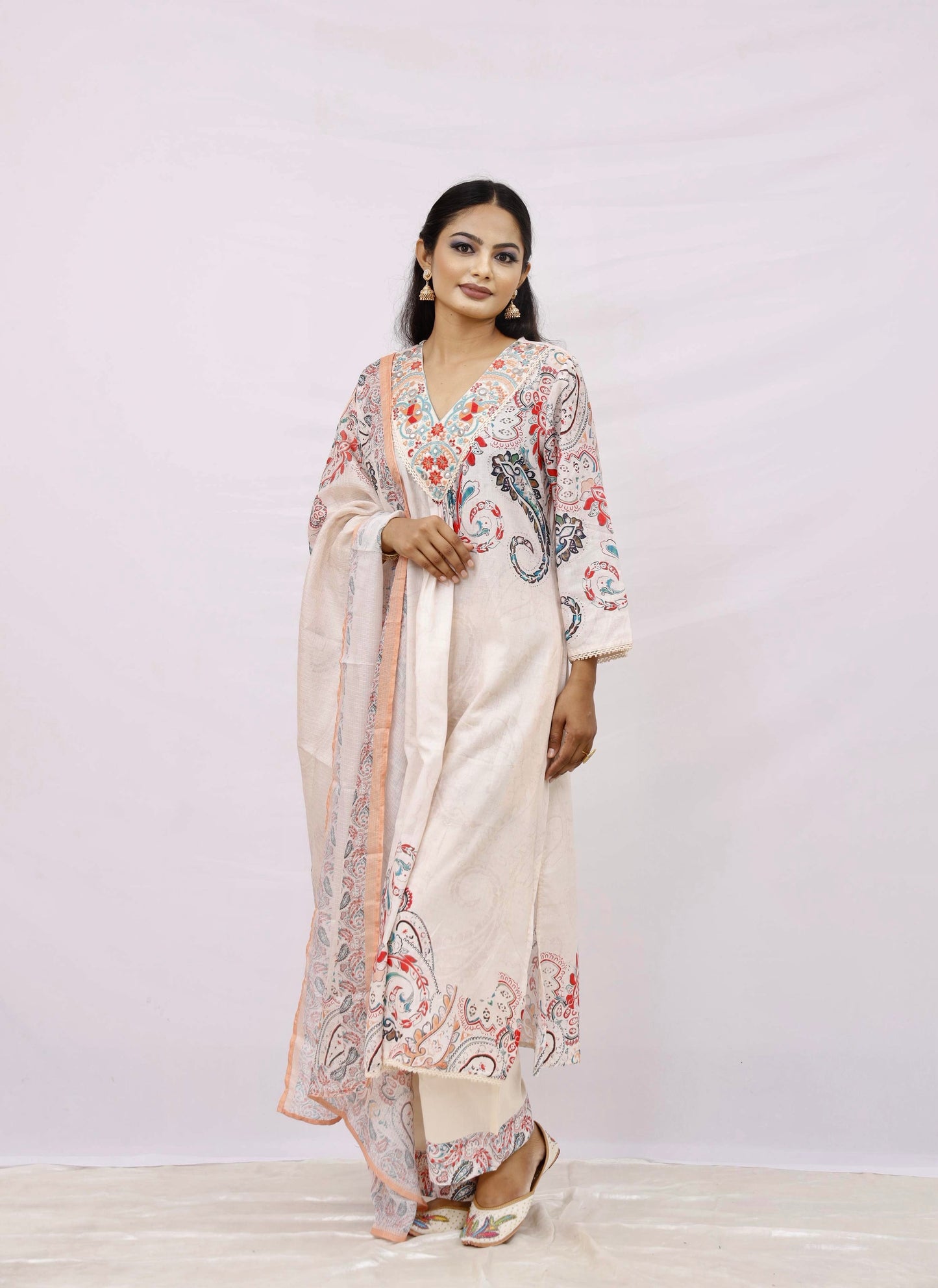 Cream kurta set with dupatta