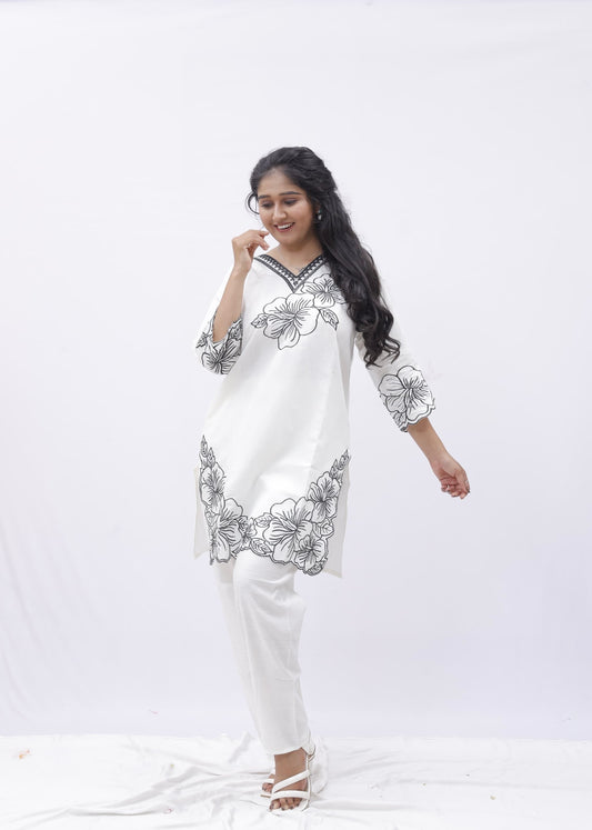 Elegant White Embroidered Kurta Set