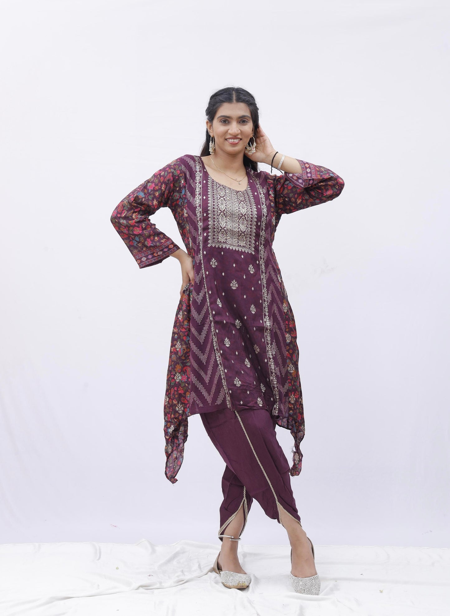 Wine Aura Embroidered Kurta Set