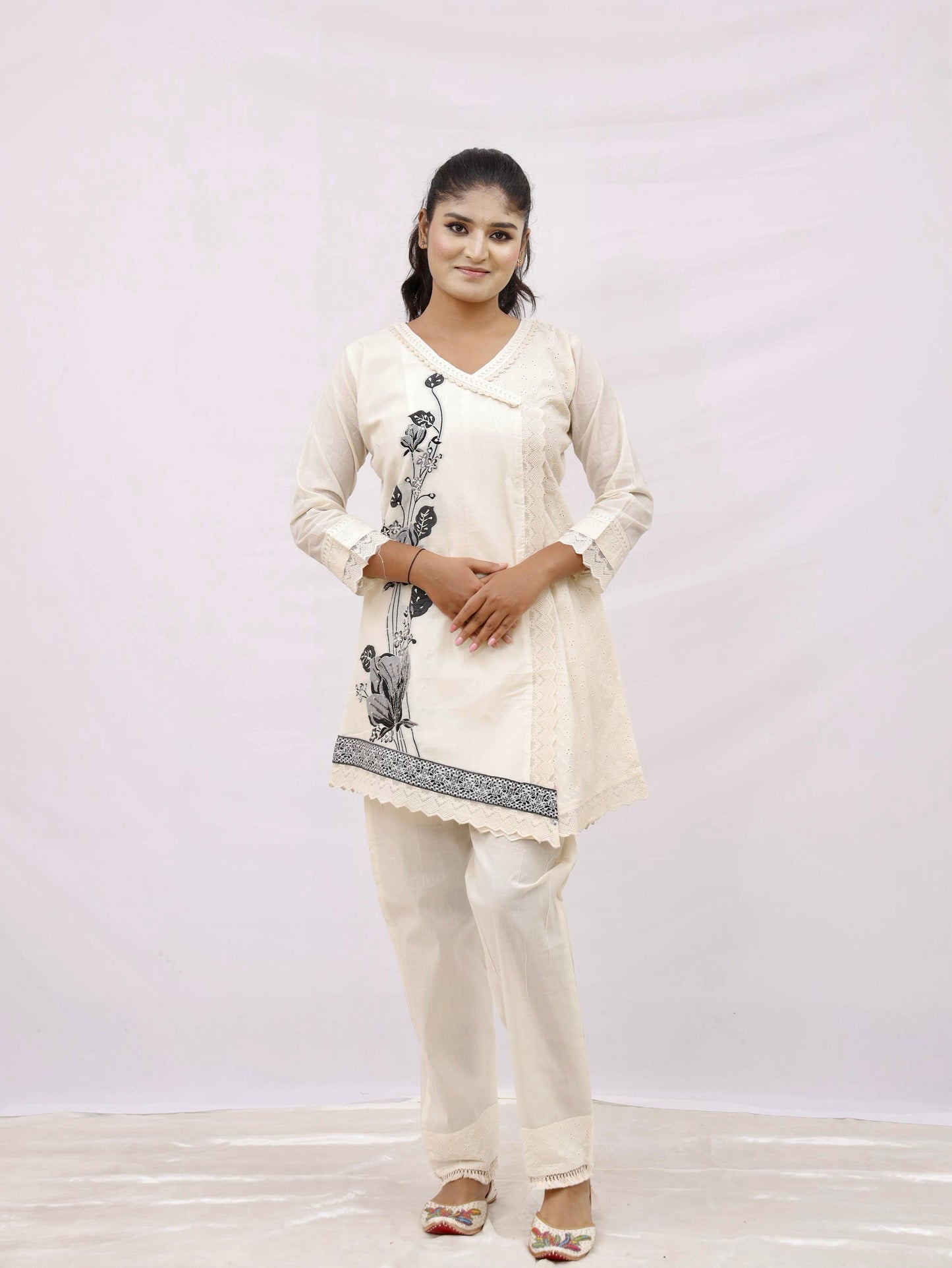 Short kurta with straight pant