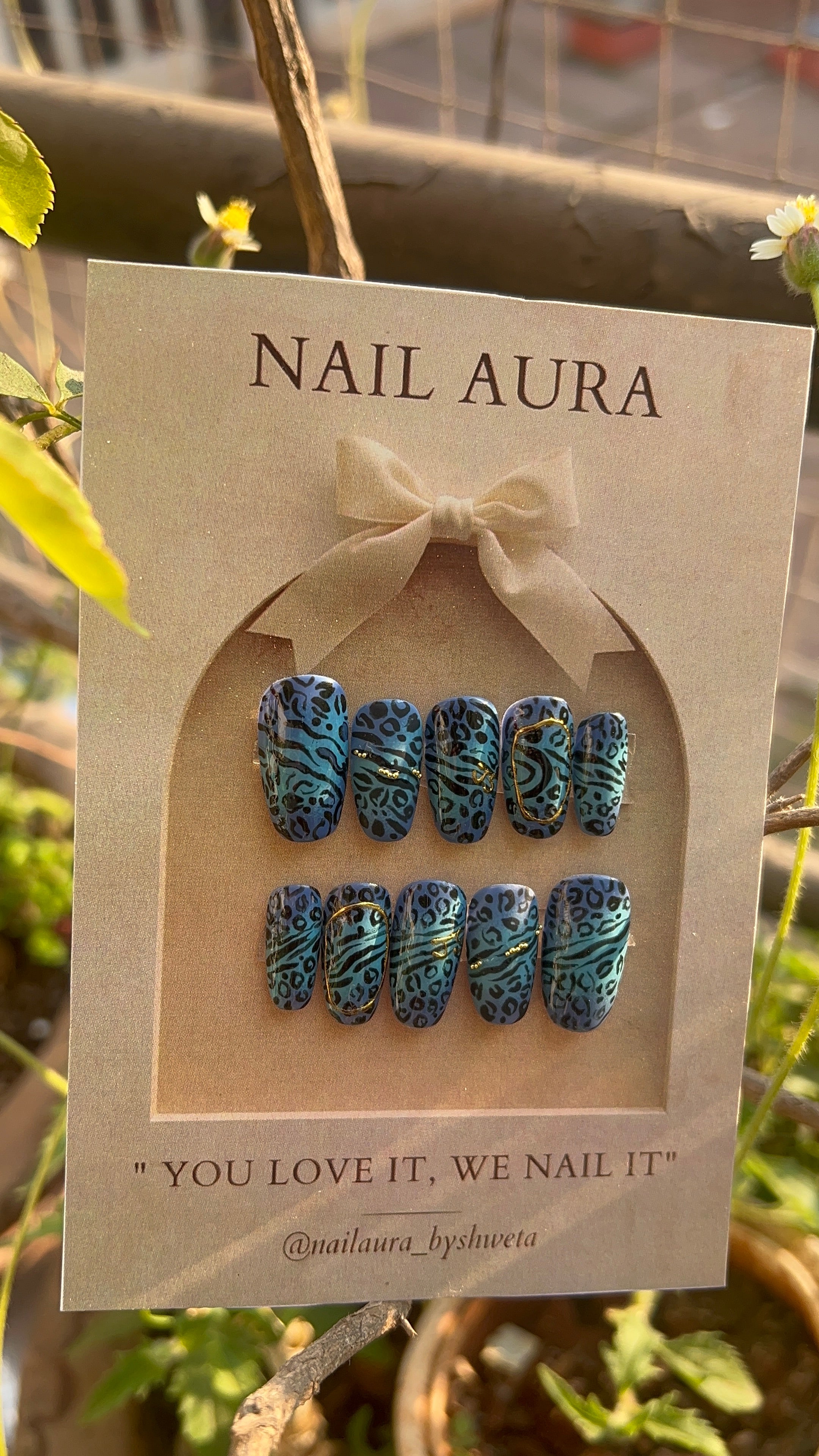 RARE BREED CAT EYE NAILS