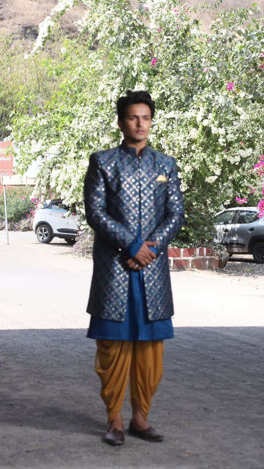 Sold out men 1
