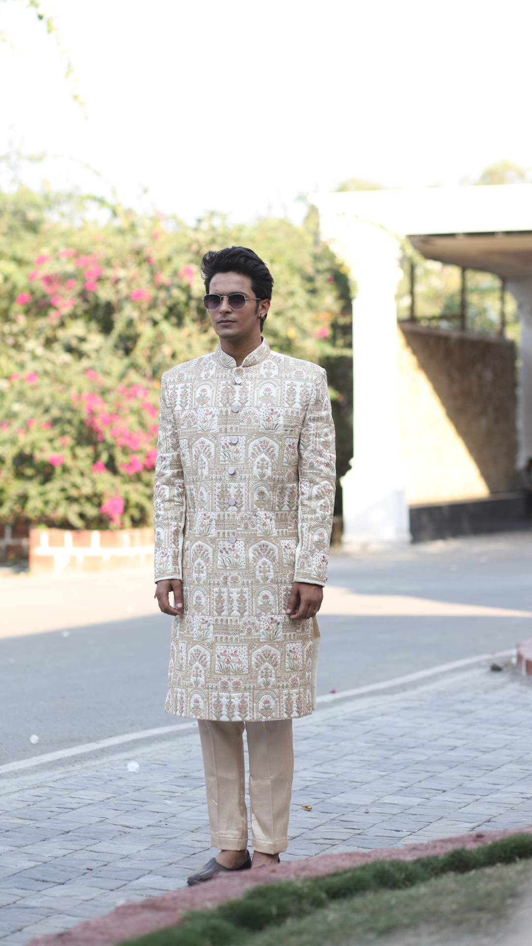 Sold Out Men 2