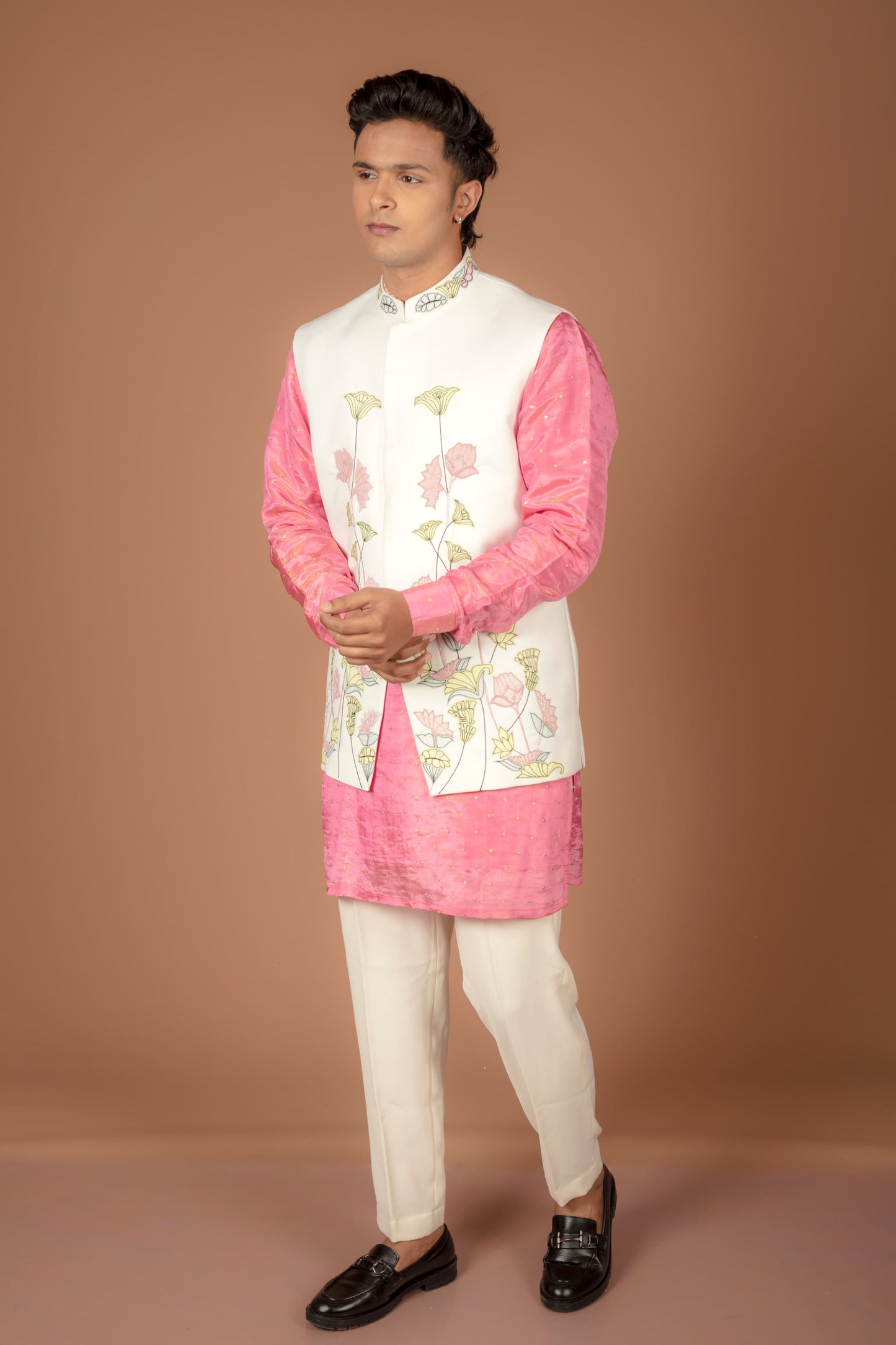 Modi jacket in white colour