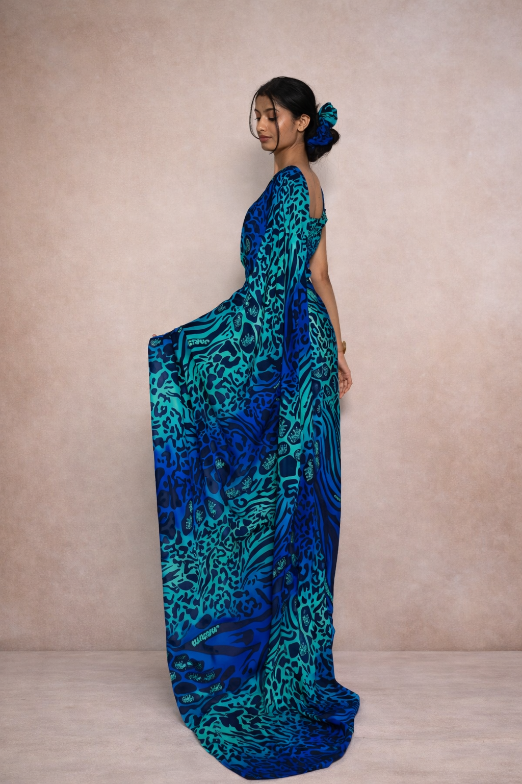 Navy blue saree for women modern statement drape by Jarisuta Lifestyle Rare Breed collection